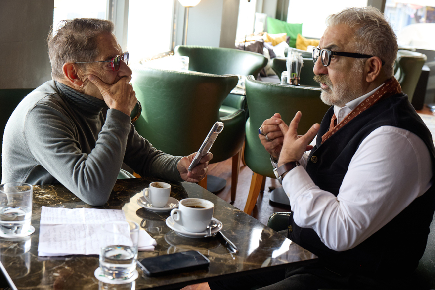 Σταύρος Κωνσταντινίδης στον Δανίκα: Έχουμε αναλογικά ίδιο αριθμό αυτοκινήτων με τους Γερμανούς, μόλις φρακάρουν όλα στην Αθήνα θα ξυπνήσουμε