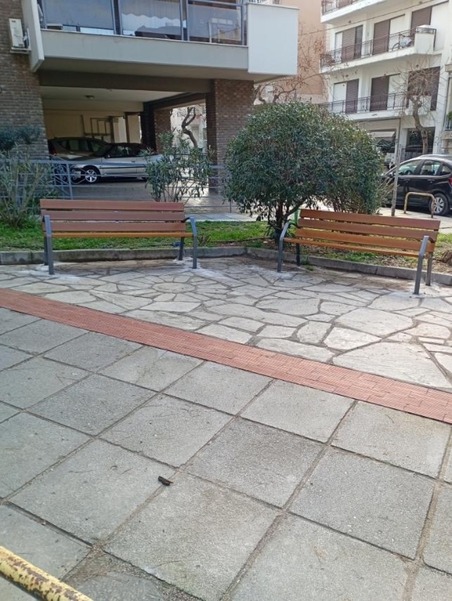 Θεσσαλονίκη: 300 νέα παγκάκια αναβαθμίζουν τον δημόσιο χώρο, σε ποια σημεία θα τοποθετηθούν