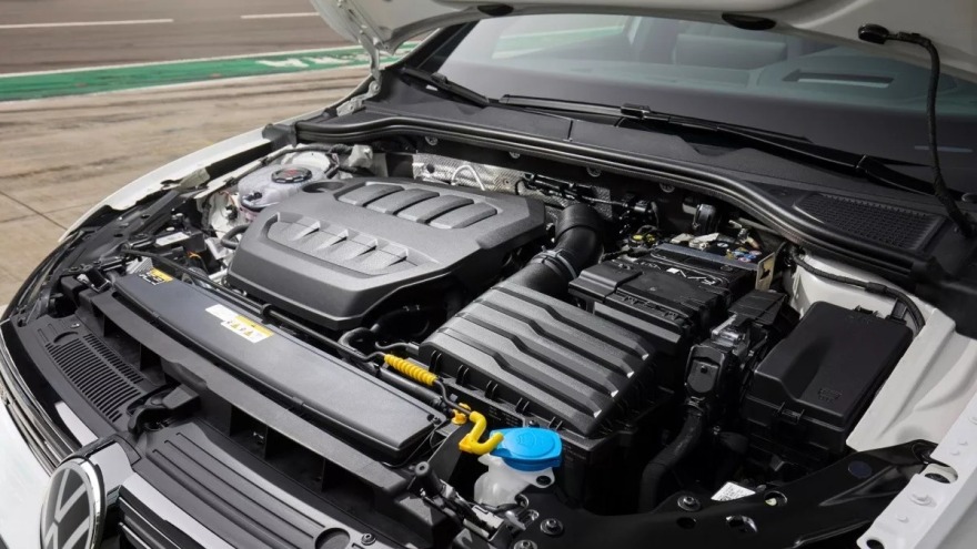 H VW ξεκαθαρίζει το μέλλον του Golf GTI