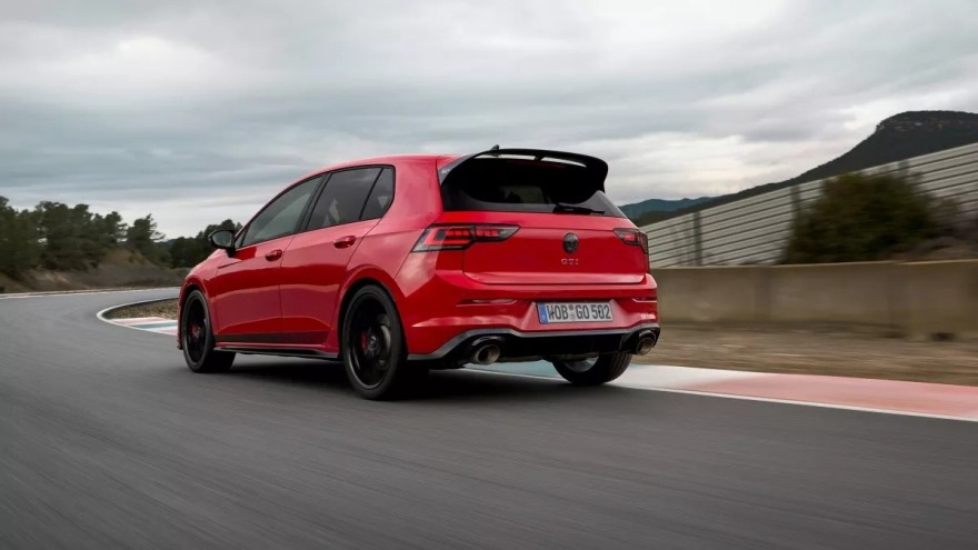 H VW ξεκαθαρίζει το μέλλον του Golf GTI