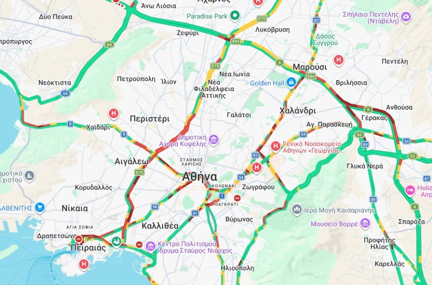 Στην κορύφωση η έξοδος των εκδρομέων για την Καθαρά Δευτέρα, με μποτιλιαρίσματα στον Κηφισό και καθυστερήσεις στην Αττική Οδό