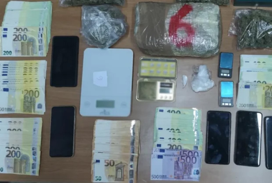 «Ψωμιά, λουλούδια, αρβυλάκια χακί, ψάρεμα»: Με κωδικούς μιλούσε το κύκλωμα ναρκωτικών στη Ρόδο, ο Αλβανός «εγκέφαλος»» και ο τζογαδόρος επιλοχίας