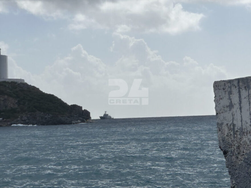 Τέσσερις οι νεκροί από το ναυάγιο στους Καλούς Λιμένες, 26 οι αγνοούμενοι