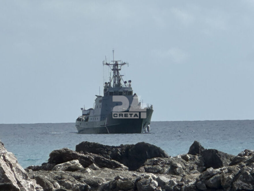 Τέσσερις οι νεκροί από το ναυάγιο στους Καλούς Λιμένες, 26 οι αγνοούμενοι