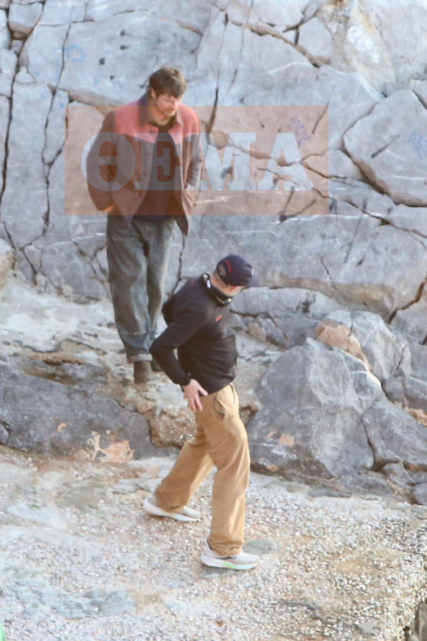 Ο Μπραντ Πιτ γύρισε σκηνές σε βράχια μπροστά στη θάλασσα στο Αυλάκι της Ύδρας, πήραν κυάλια για να τον δουν οι θαυμάστριές του - Βίντεο και φωτογραφίες