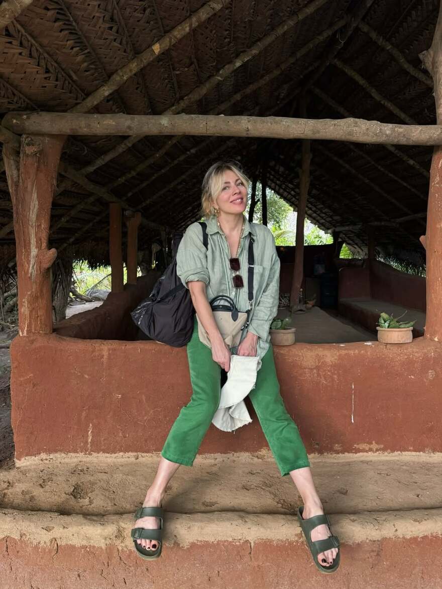 Η Σμαράγδα Καρύδη ανέβασε φωτογραφίες από το ταξίδι της στη Σρι Λάνκα με τον Γιώργο Καπουτζίδη