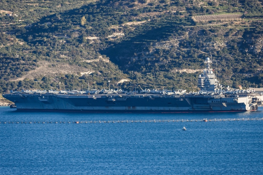 Τέσσερις με πέντε ημέρες οι αμερικανικές αντοχές για έντονες αεροπορικές επιχειρήσεις στο Ιράν, λένε στο Ισραήλ