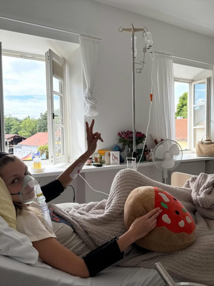 Μπέλα Χαντίντ: Ένιωσα «αναλώσιμη» όταν απέρριψα κάθε δουλειά για έναν χρόνο λόγω της νόσου Lyme