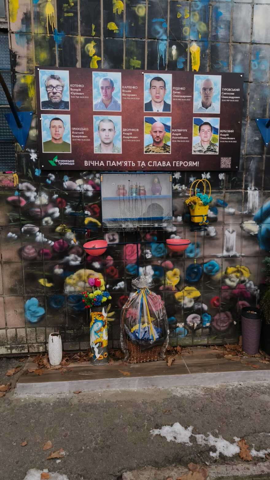 Εδώ δεν πιάνουν οι ευχές: Τέσσερα χρόνια πολέμου στην Ουκρανία, το αιματοκύλισμα που άλλαξε τον κόσμο συνεχίζεται και η ειρήνη ξεμακραίνει