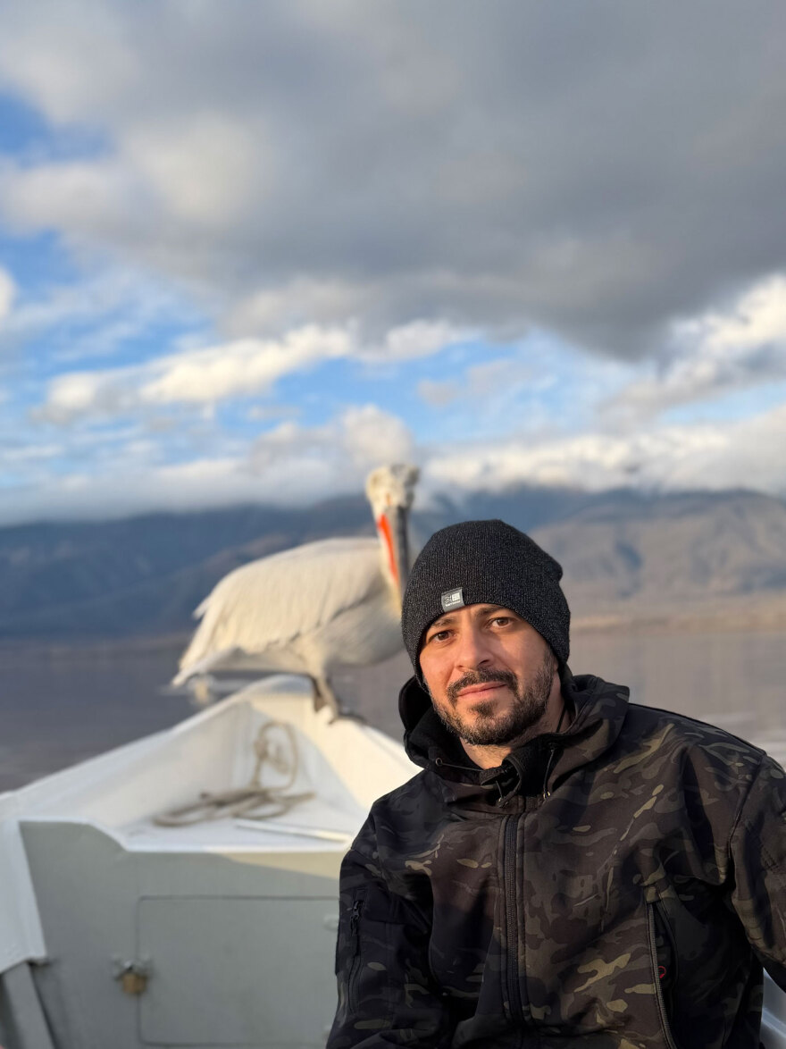 Ο φωτογράφος του αργυροπελεκάνου της λίμνης Κερκίνης: «Είμαι χαρούμενος που πρωτίστως διαφημίζεται η Ελλάδα»