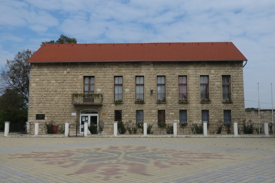 Το ελληνικό χωριό-σύμβολο στην καρδιά της Ουγγαρίας που χτίστηκε από πρόσφυγες του Εμφυλίου