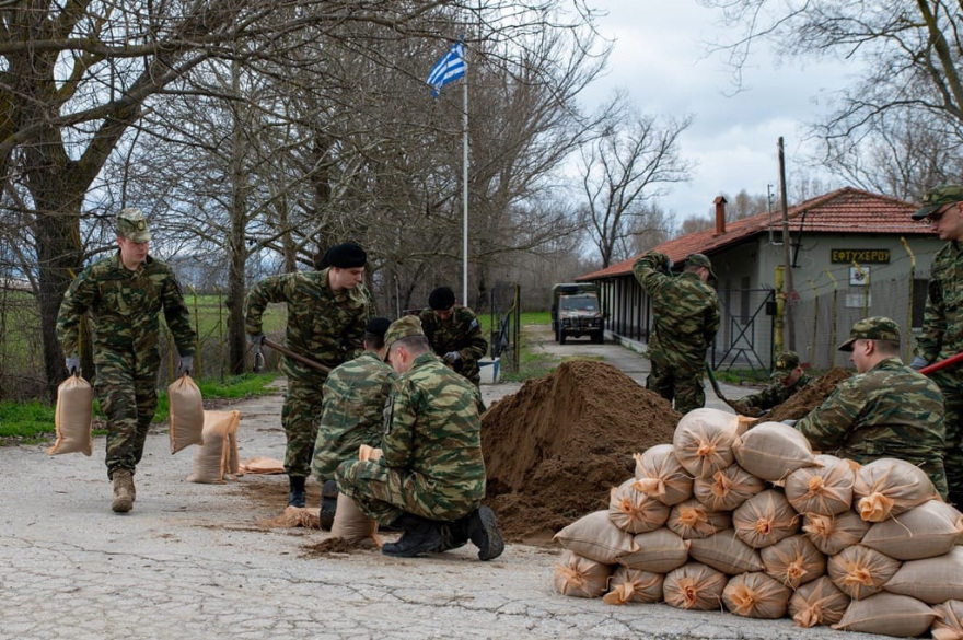 Βίντεο με τον τεράστιο όγκο νερού που απελευθερώνεται από τη Βουλγαρία και καταλήγει στον Έβρο, μάχη με το χρόνο για τις πλημμύρες