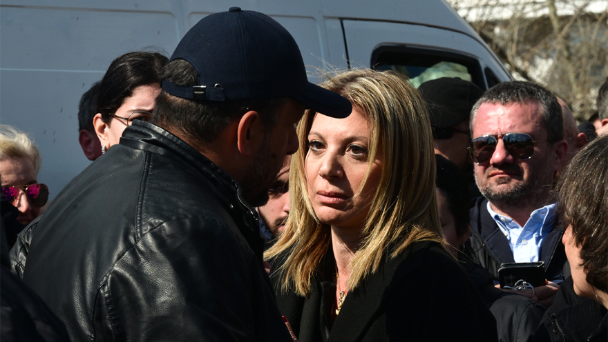 Καρυστιανού: Είχα έτοιμη την ομιλία μου, αλλά δεν ήθελαν να μιλήσω και αποχώρησα από τη συγκέντρωση για τα Τέμπη