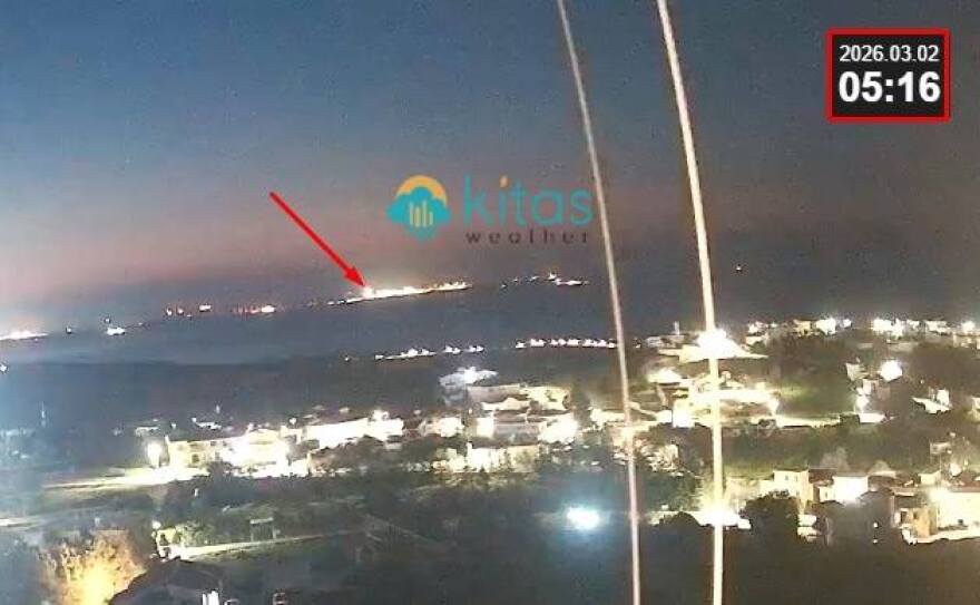 Κάμερες καιρού στην Κύπρο κατέγραψαν τα drone στη βρετανική βάση στο Ακρωτήρι