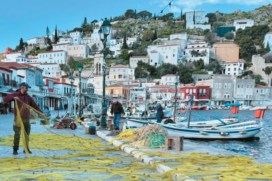 Η Ελλάδα έγινε Χόλιγουντ, η Ύδρα του '80 ξαναχτίστηκε από το μηδέν για τον Μπραντ Πιτ