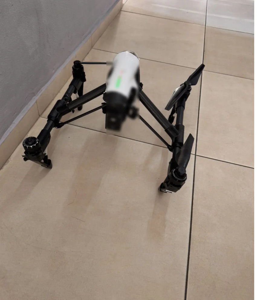 Προσπάθησαν να περάσουν με drones απαγορευμένα αντικείμενα στις φυλακές Δράμας και Λάρισας
