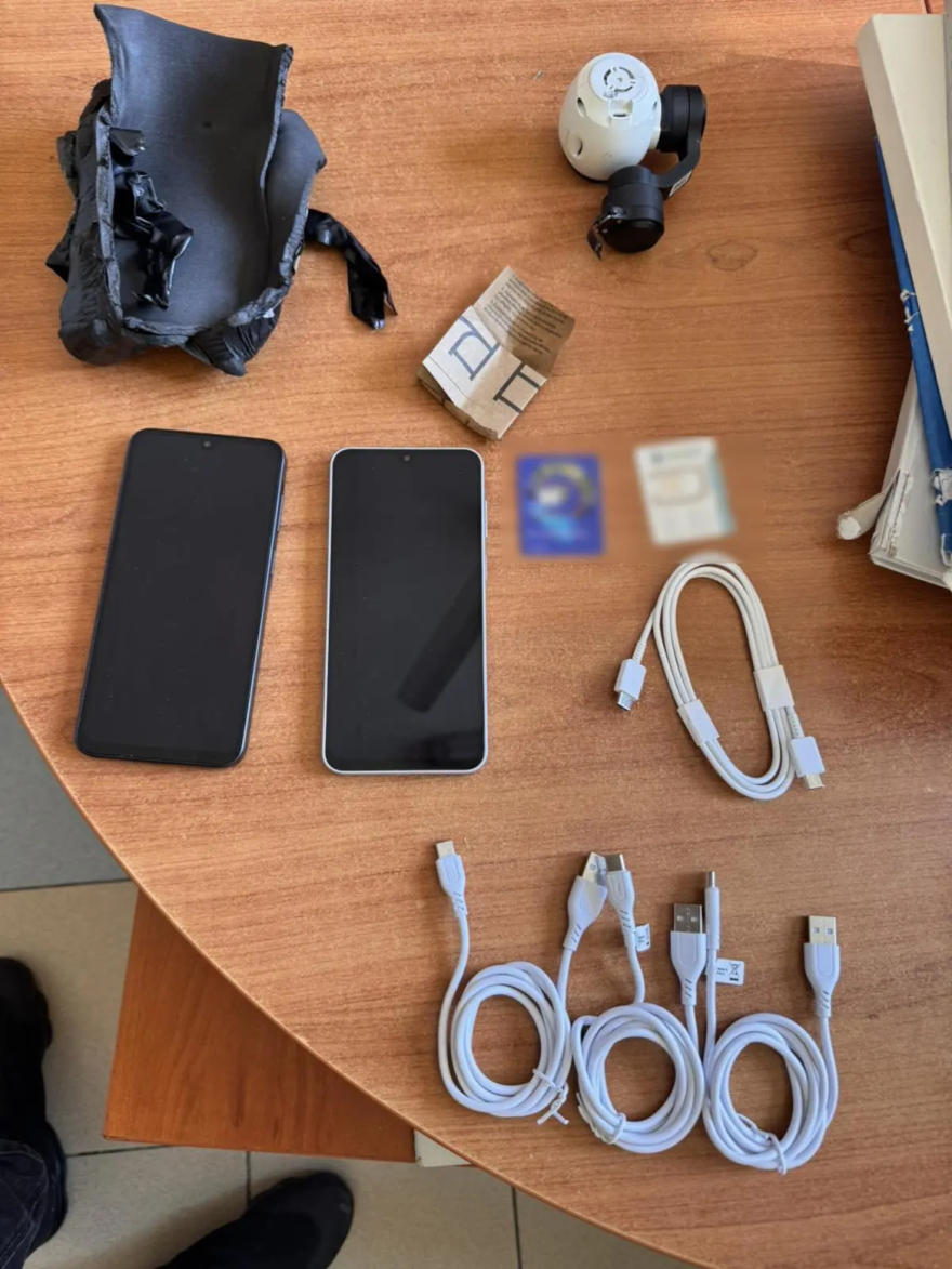 Προσπάθησαν να περάσουν με drones απαγορευμένα αντικείμενα στις φυλακές Δράμας και Λάρισας
