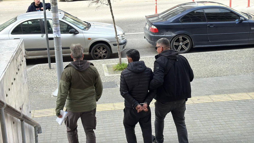Στη φυλακή ο 34χρονος που ξυλοκόπησε άγρια τη σύντροφό του στη Θεσσαλονίκη