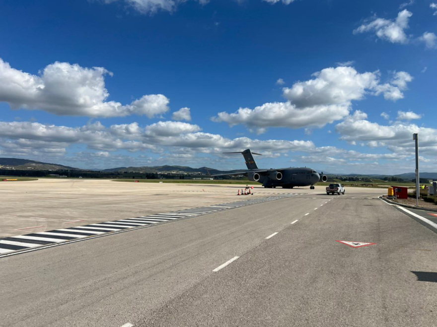 Αμερικανικό μεταγωγικό αεροσκάφος στη βάση Ανδρέας Παπανδρέου στην Πάφο λίγο πριν το «χτύπημα» στο Ιράν, δείτε φωτογραφίες  