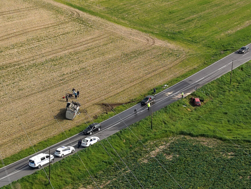 Νεκρός 95χρονος σε τροχαίο στη Λάρισα, συγκρούστηκε με δύο ΙΧ