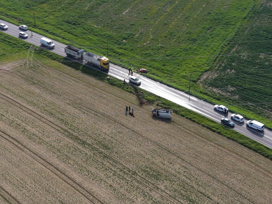 Νεκρός 95χρονος σε τροχαίο στη Λάρισα, συγκρούστηκε με δύο ΙΧ