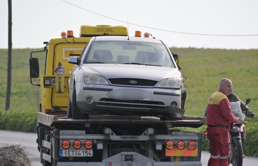 Νεκρός 95χρονος σε τροχαίο στη Λάρισα, συγκρούστηκε με δύο ΙΧ