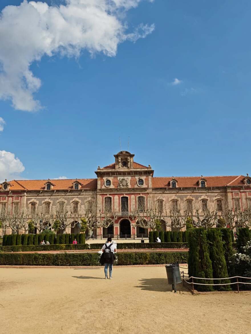 Η Τόνια Σωτηροπούλου ταξίδεψε στη Βαρκελώνη, οι φωτογραφίες που δημοσίευσε