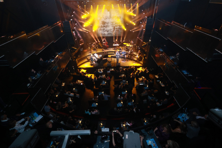 Μίνως Μάτσας: «Δικά μου ή Δανεικά» στο VOX