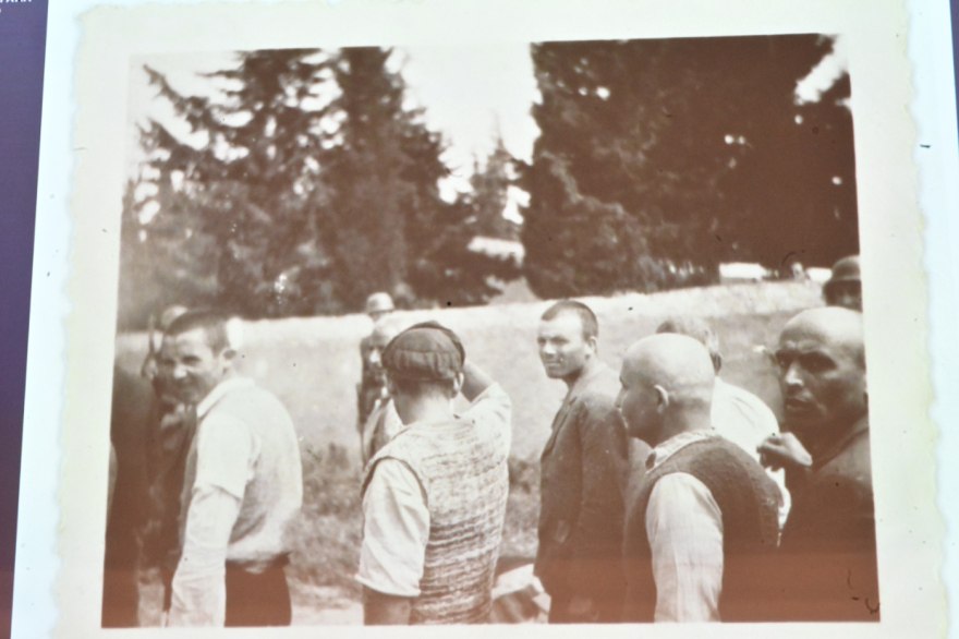 Οι φωτογραφίες της εκτέλεσης στην Καισαριανή και όλα τα ιστορικά ντοκουμέντα που παρουσίασε το υπουργείο Πολιτισμού