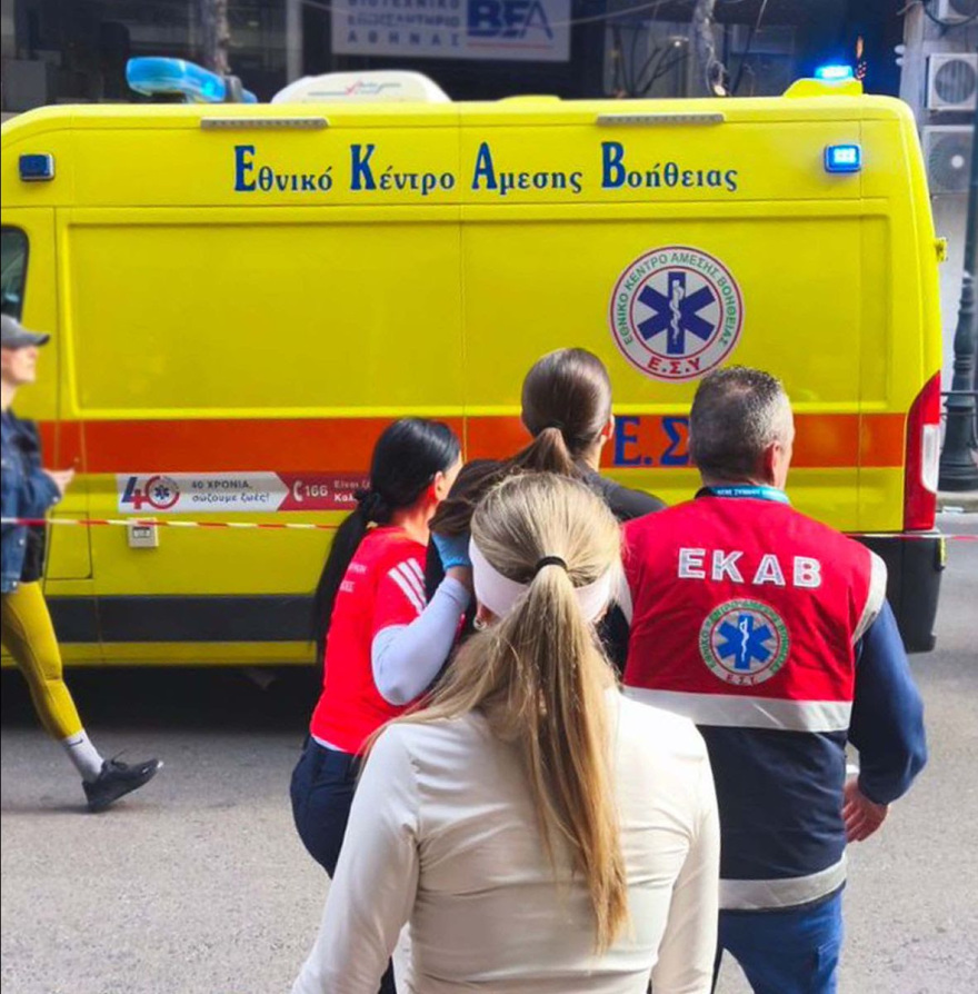 Με ισχυρή παρουσία του ΕΚΑΒ ο 14ος Ημιμαραθώνιος της Αθήνας: 72 περιστατικά αντιμετωπίστηκαν, 7 διακομιδές σε νοσοκομεία