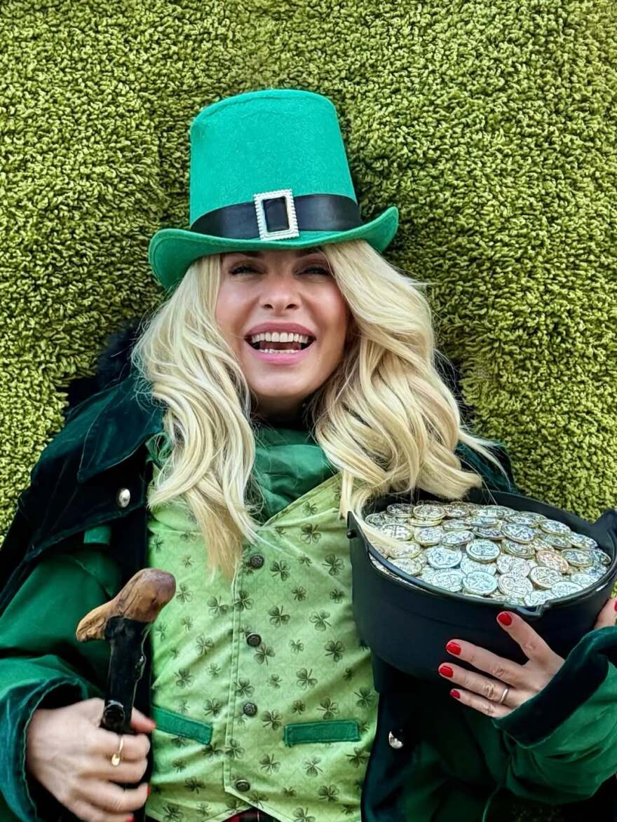 Επέστρεψε από την Ιρλανδία η Ελένη Μενεγάκη: Πέρασα φανταστικά