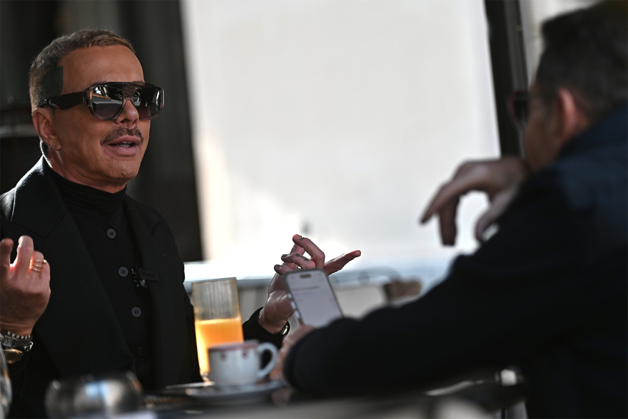 Λάκης Γαβαλάς στον Δανίκα: «Ήμουν παντοκράτορας, πίστευα ότι είμαι... το νερό, το ρεύμα και η αντιβίωση, καλά κάνανε που μου τα πήραν όλα»