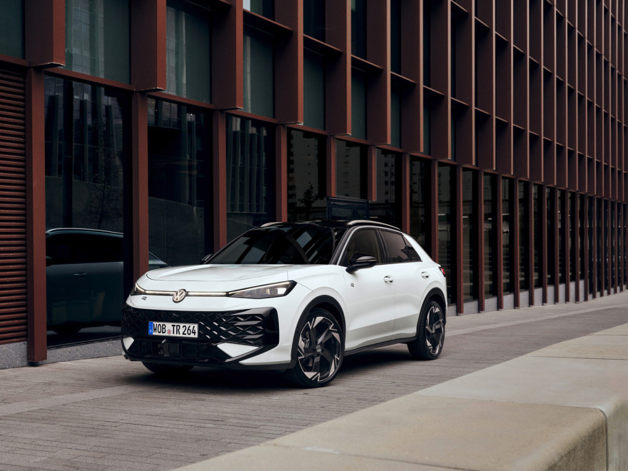 Το νέο Volkswagen T-Roc ανεβάζει τον πήχη στην κατηγορία των compact SUV