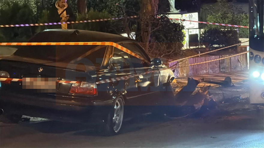 Τραγωδία στη Θεσσαλονίκη: 27χρονος οδηγός έχασε τον έλεγχο του ΙΧ, «σκαρφάλωσε» σε πεζοδρόμιο και σκότωσε 25χρονο