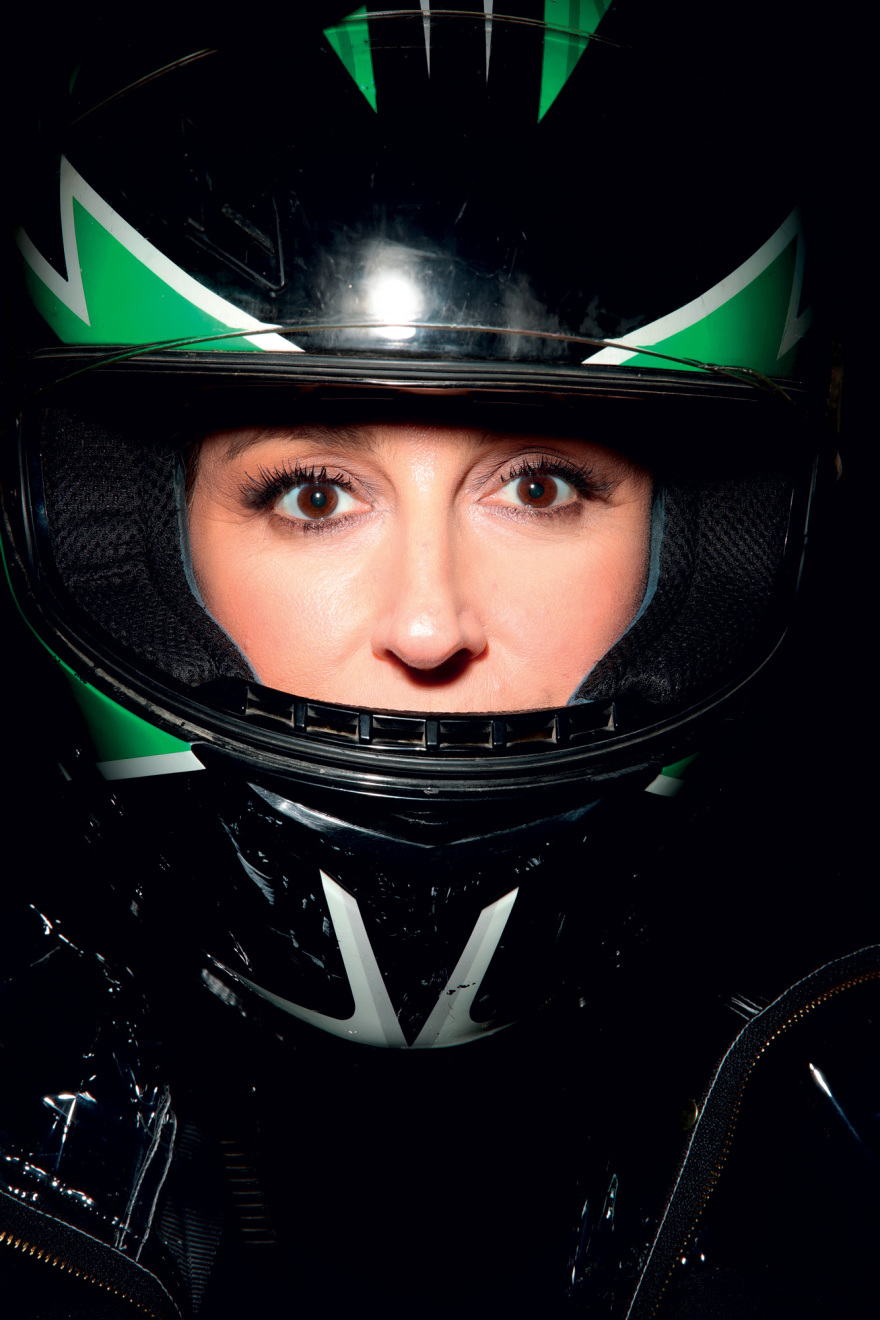 Κατερίνα Βρανά: Το μήνυμά μου είναι who gives a f***, σου έκατσε λίγο κάτι στραβά, αλλά είμαστε άνθρωποι