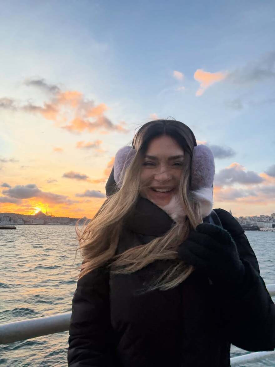 Η Αποστολία Ζώη ταξίδεψε στην Κωνσταντινούπολη, οι εικόνες από τον Βόσπορο και τη συνοικία Μπαλάτ 
