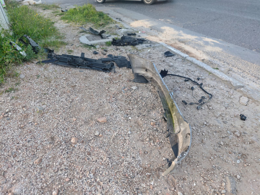 Τροχαίο στη Βούλα: Νεκρή η 58χρονη οδηγός ταξί που συγκρούστηκε με ΙΧ στην παραλιακή
