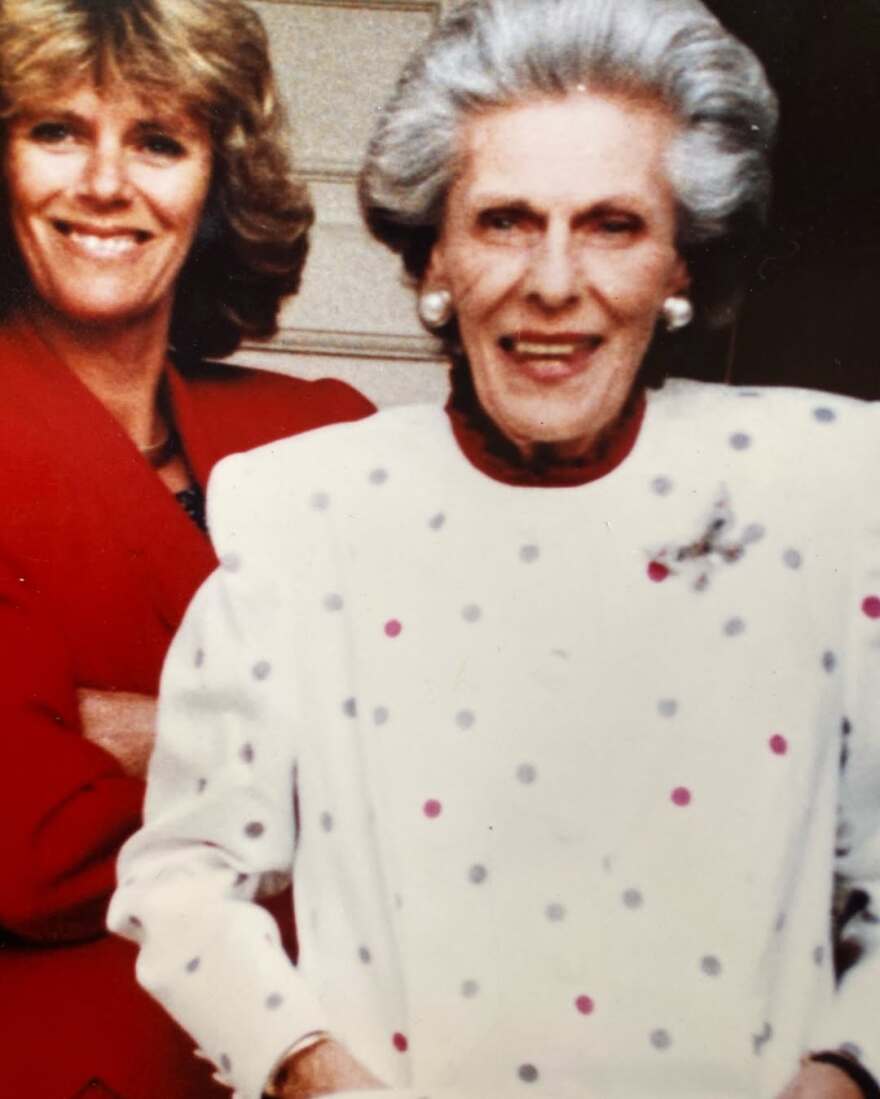 Ο πρίγκιπας Ουίλιαμ δημοσίευσε σπάνια φωτογραφία με τη Νταϊάνα για τη γιορτή της μητέρας