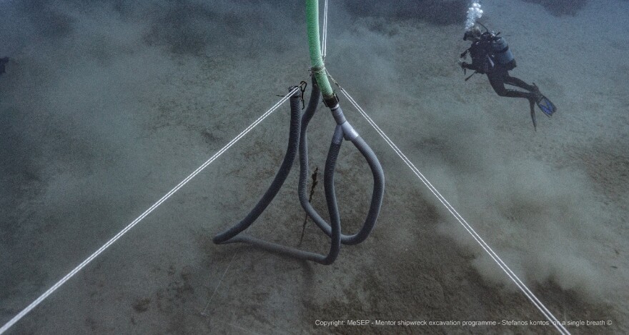 Νέο εύρημα στο ναυάγιο του πλοίου του Έλγιν στα Κύθηρα: Βρέθηκε θραύσμα πιθανόν από τον γλυπτό διάκοσμο του Παρθενώνα