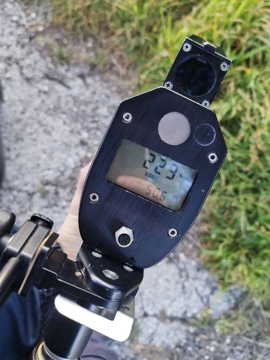 Συνελήφθη 49χρονος οδηγός μηχανής που έτρεχε με 223 χλμ στην Ε.Ο. Θεσσαλονίκης – Ευζώνων

