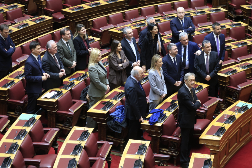 Ο Πάρις Κουκουλόπουλος εξελέγη πέμπτος Αντιπρόεδρος της Βουλής με ευρεία πλειοψηφία