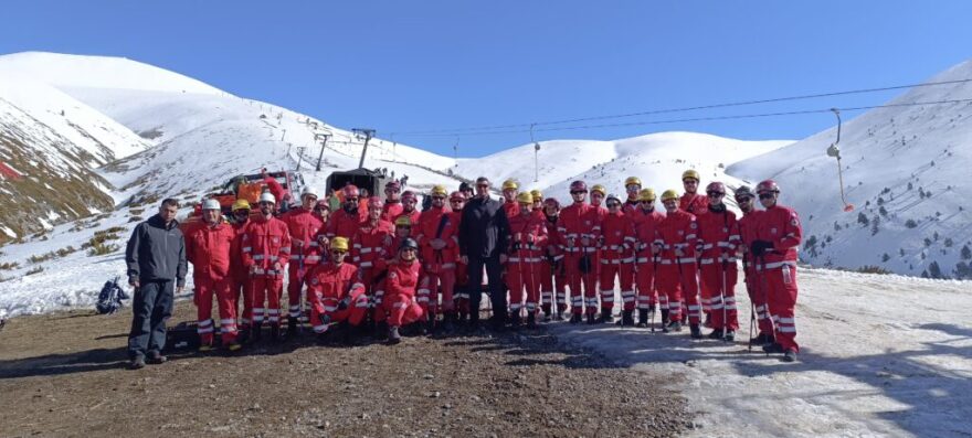 Εκπαίδευση επιβίωσης και διάσωσης του Ελληνικού Ερυθρού Σταυρού στον Όλυμπο, δείτε βίντεο και φωτογραφίες