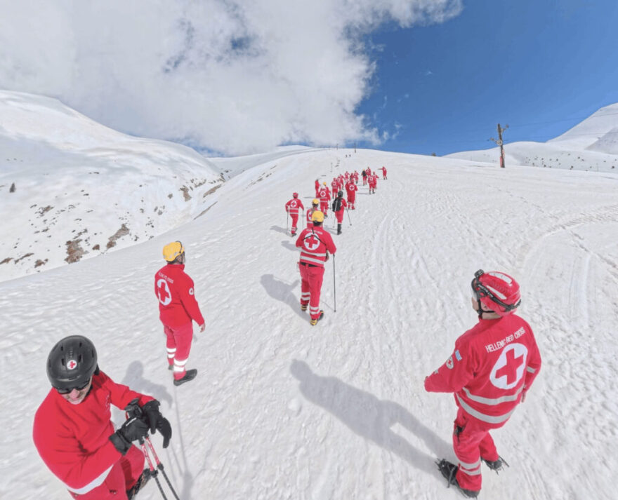 Εκπαίδευση επιβίωσης και διάσωσης του Ελληνικού Ερυθρού Σταυρού στον Όλυμπο, δείτε βίντεο και φωτογραφίες