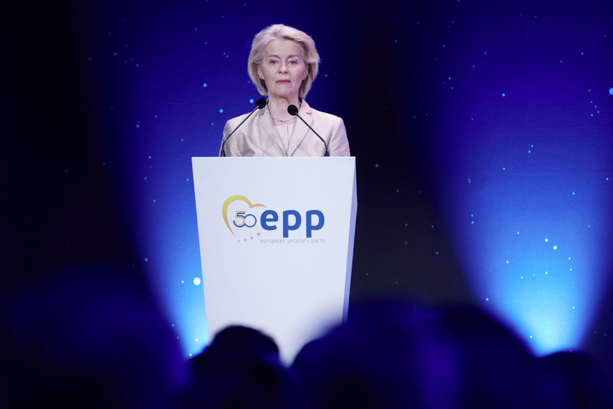  Με τον Κυριάκο Μητσοτάκη τώρα η Ελλάδα αποτελεί success story, είπε η Ρομπέρτα Μέτσολα στα γενέθλια του ΕΛΚ