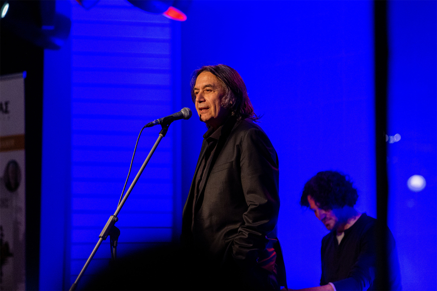 Ο «Καθαρμός» του Σπύρου Πετρουλάκη γέμισε το Gazarte