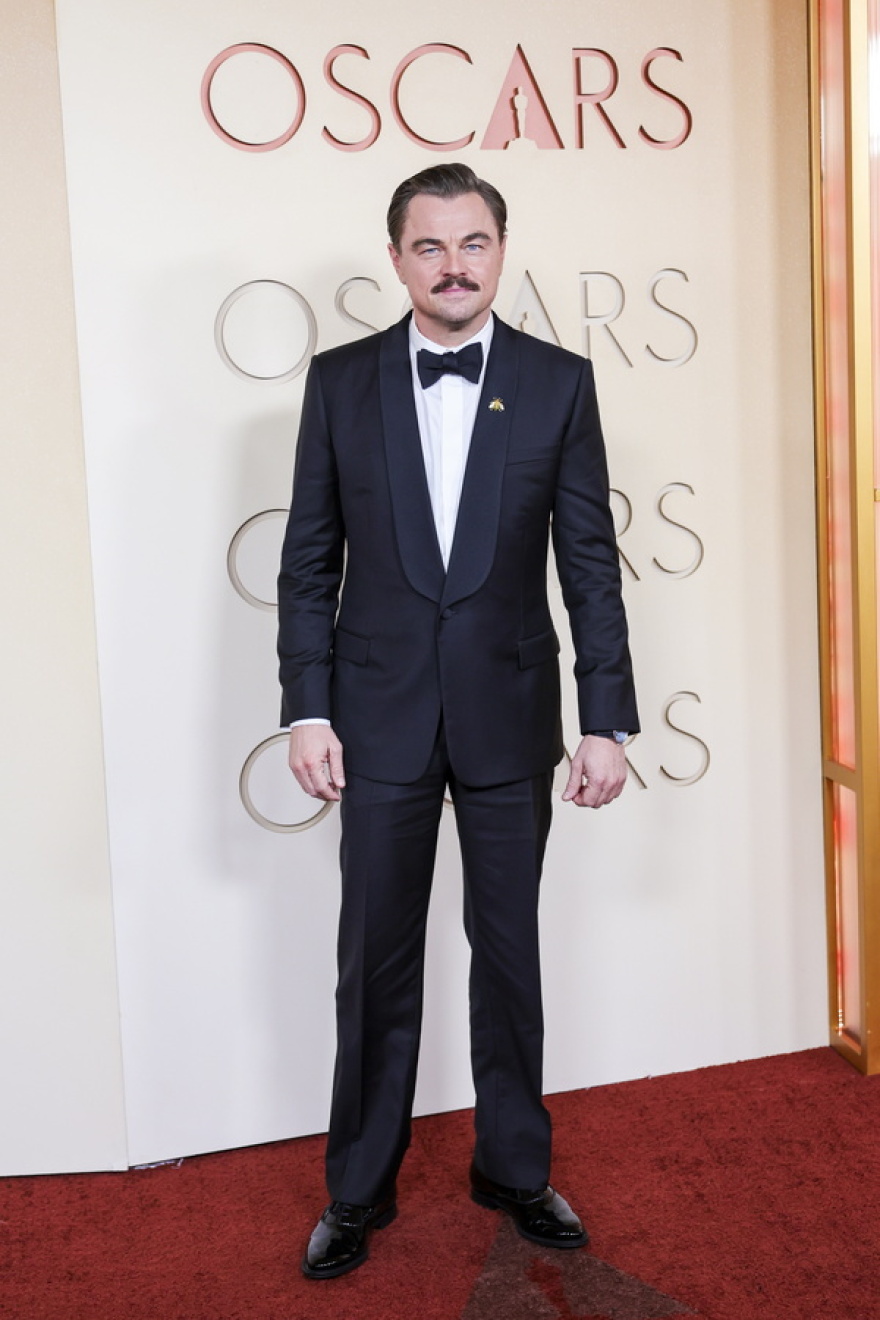 Λεονάρντο Ντι Κάπριο: Τα σχόλια για το μουστάκι του στα Όσκαρ 2026 - Φαίνεται τόσο σeξι, γράφουν
