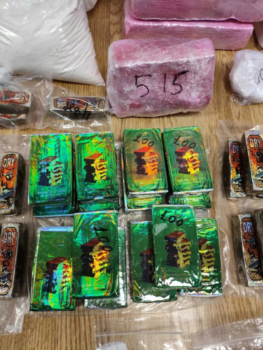 Τρεις συλλήψεις για ναρκωτικά στην Αττική, κατασχέθηκαν σχεδόν 40 κιλά κοκαΐνης, κάνναβης και MDMA