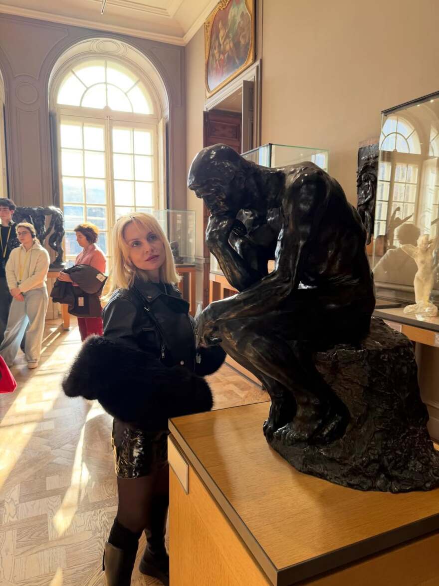 Η Ελεωνόρα Ζουγανέλη ταξίδεψε στο Παρίσι: Το αγαπώ παράφορα, κάθε φορά εκεί νιώθω σαν παιδί, γράφει