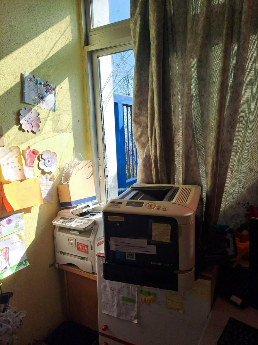 «Επεσαν από τα σύννεφα για τα παιδιά τους» οι γονείς που πλήρωσαν 7.000 ευρώ για τις ζημιές τους σε σχολεία της Θέρμης