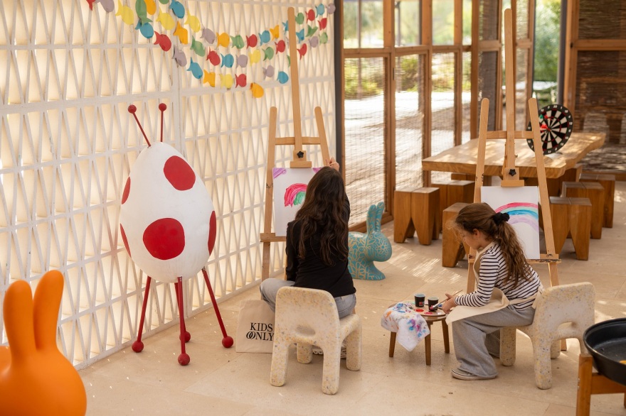 Πάσχα στην Αθηναϊκή Ριβιέρα: Μοναδικές εμπειρίες και ξεχωριστές οικογενειακές στιγμές στο One&Only Aesthesis